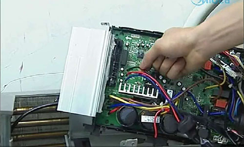 林芝美的空调电话是多少